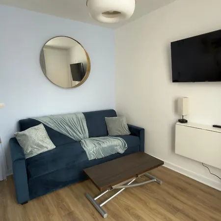 Easy Access To - 5 Min Metro Line 7, La Vilette Park Nearby Apartamento París
